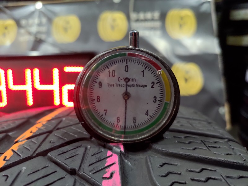 4 Gomme usate 225 55 18 Pneumatici Invernali PIRELLI 4 Gomme usate 225 55 18 Pneumatici Invernali PIRELLI
