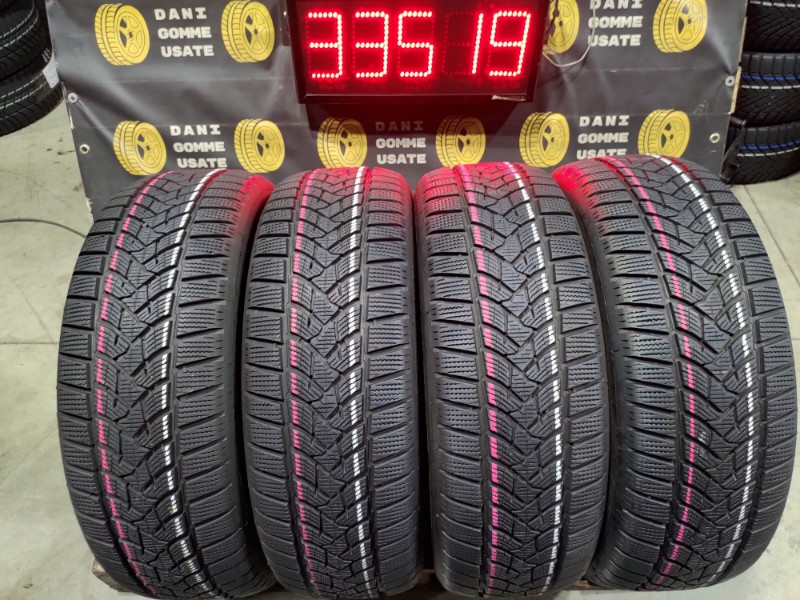 4 Gomme usate 215 60 17 Pneumatici Invernali DUNLOP 4 Gomme usate 215 60 17 Pneumatici Invernali DUNLOP