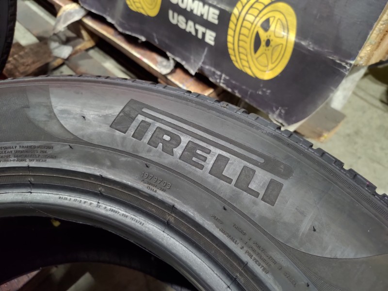 4 Gomme usate 235 65 17 Pneumatici Invernali PIRELLI 4 Gomme usate 235 65 17 Pneumatici Invernali PIRELLI