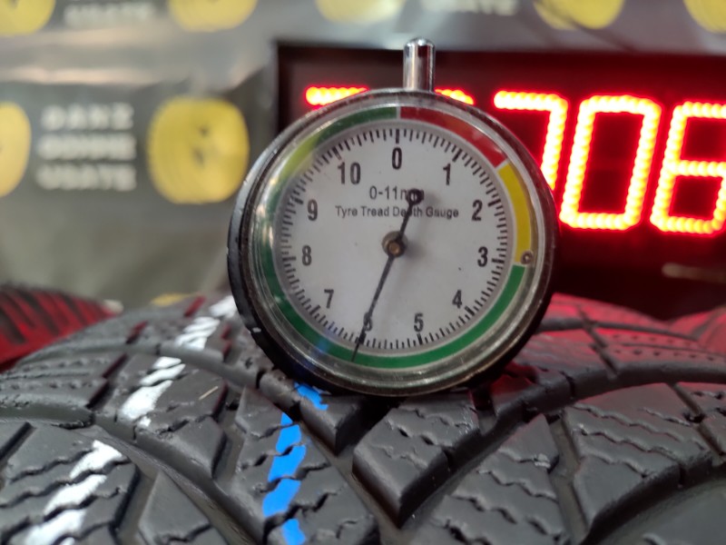 4 Gomme usate 195 60 16 Pneumatici Invernali FIRESTONE 4 Gomme usate 195 60 16 Pneumatici Invernali FIRESTONE