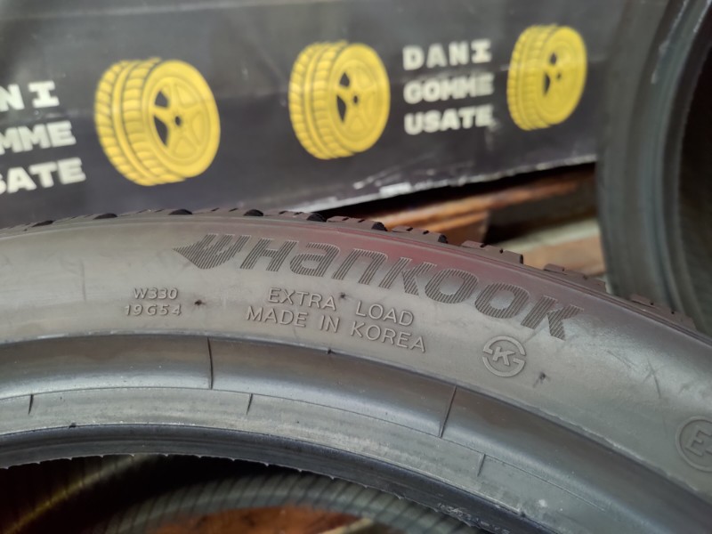 2 Gomme usate 275 35 19 Pneumatici Invernali HANKOOK 2 Gomme usate 275 35 19 Pneumatici Invernali HANKOOK