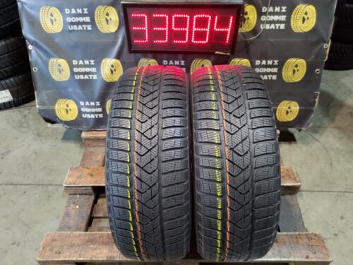 2 Gomme usate 215 55 17 Pneumatici Invernali PIRELLI