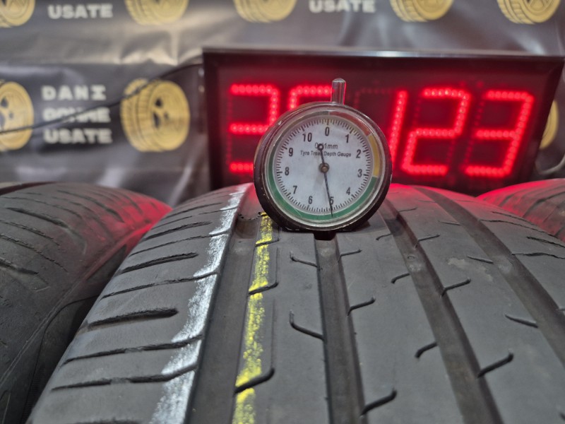4 Gomme usate 215 55 17 Pneumatici Estivi CONTINENTAL 4 Gomme usate 215 55 17 Pneumatici Estivi CONTINENTAL