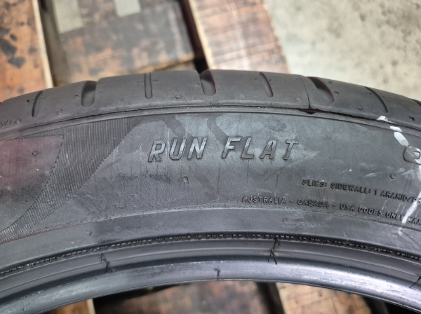 2 Gomme usate 275 40 20 RUN FLAT Pneumatici Estivi PIRELLI 2 Gomme usate 275 40 20 RUN FLAT Pneumatici Estivi PIRELLI