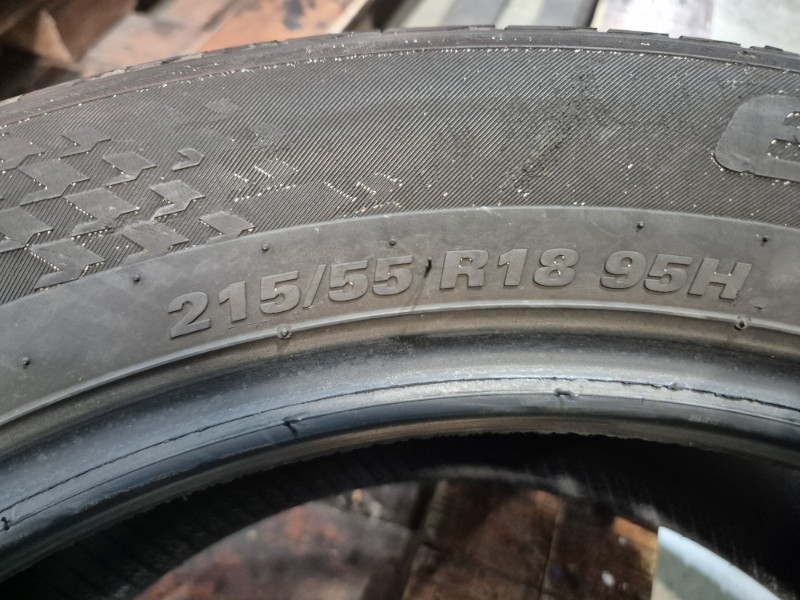 4 Gomme usate 215 55 18 Pneumatici Estivi KUMHO 4 Gomme usate 215 55 18 Pneumatici Estivi KUMHO