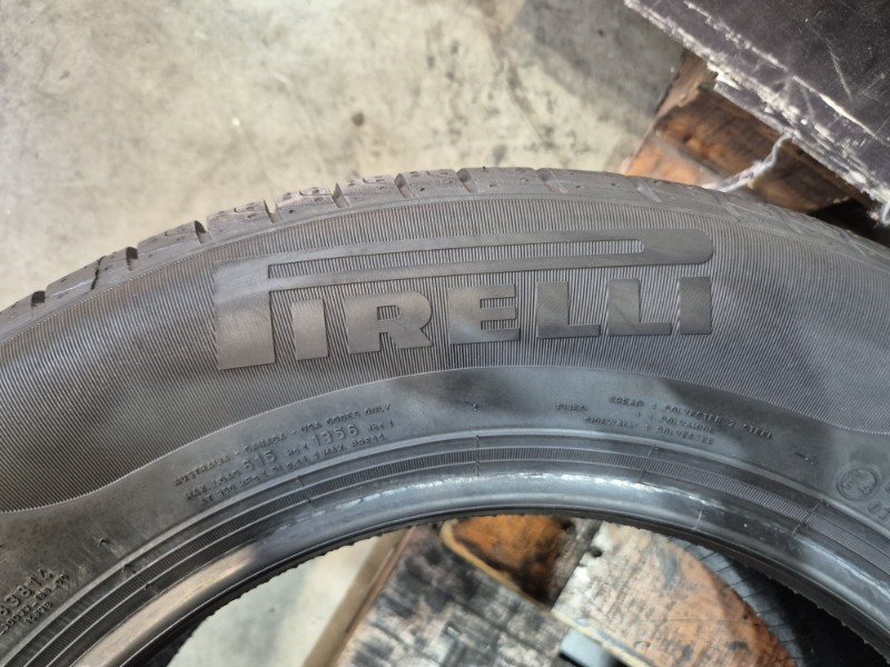 2 Gomme usate 195 65 15 Pneumatici Estivi PIRELLI 2 Gomme usate 195 65 15 Pneumatici Estivi PIRELLI