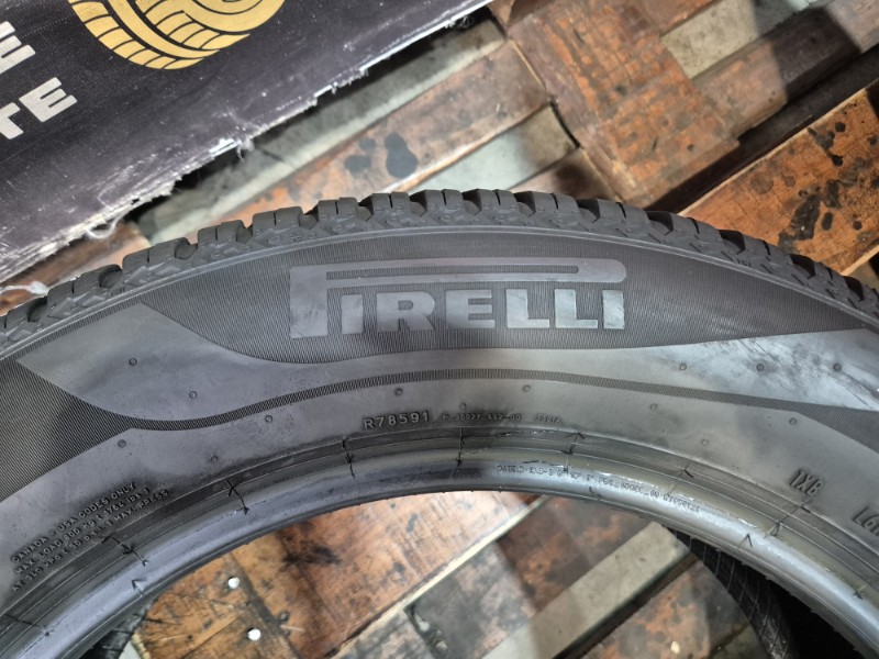 2 Gomme usate 215 60 17 Pneumatici 4 Stagioni PIRELLI 2 Gomme usate 215 60 17 Pneumatici 4 Stagioni PIRELLI