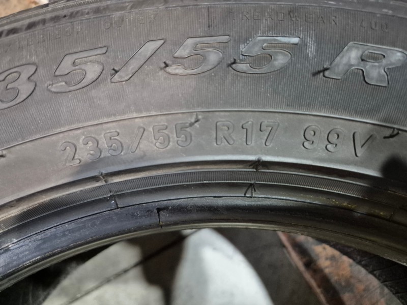 4 Gomme usate 235 55 17 Pneumatici Estivi PIRELLI 4 Gomme usate 235 55 17 Pneumatici Estivi PIRELLI
