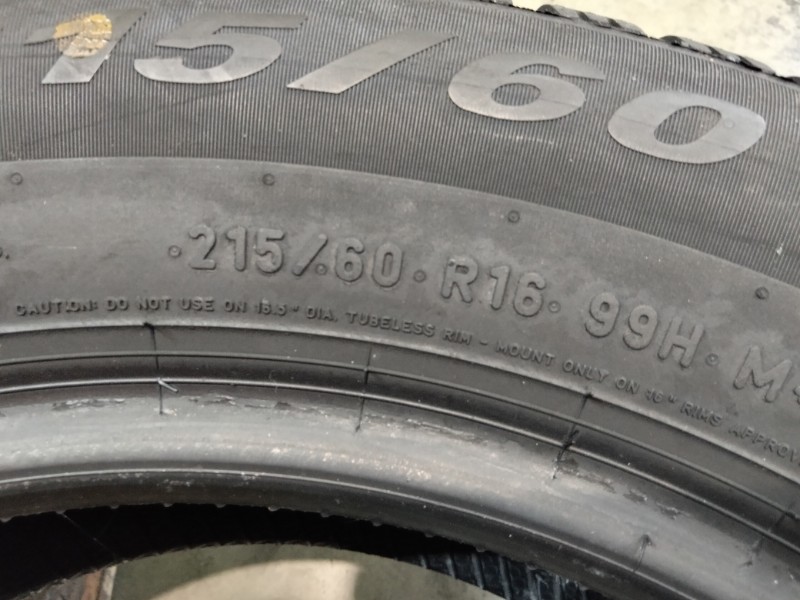 4 Gomme usate 215 60 16 Pneumatici Invernali PIRELLI 4 Gomme usate 215 60 16 Pneumatici Invernali PIRELLI