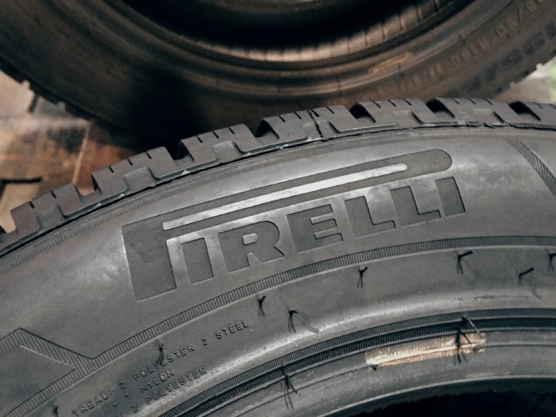4 Gomme usate 195 60 16 C Pneumatici Invernali PIRELLI 4 Gomme usate 195 60 16 C Pneumatici Invernali PIRELLI