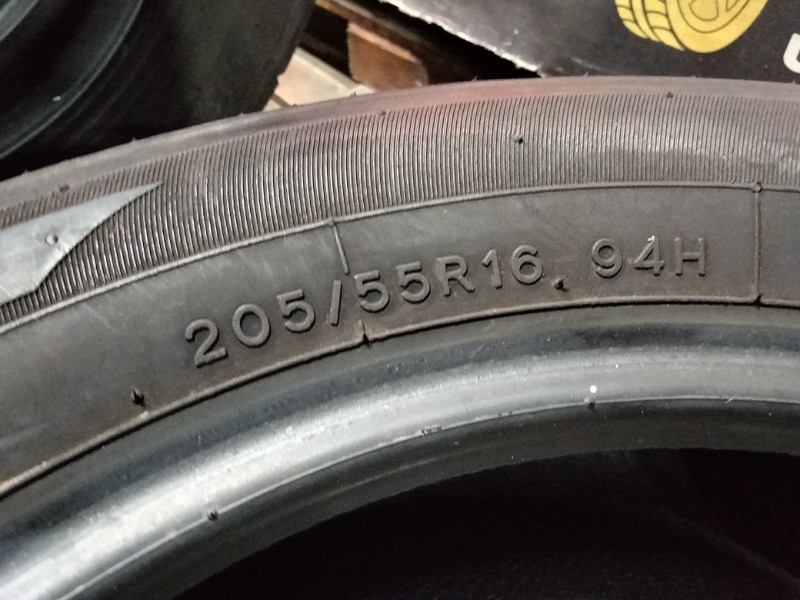 4 Gomme usate 205 55 16 Pneumatici Invernali INFINITY 4 Gomme usate 205 55 16 Pneumatici Invernali INFINITY