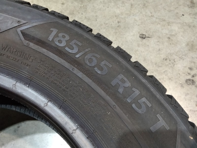 4 Gomme usate 185 65 15 Pneumatici Invernali BARUM 4 Gomme usate 185 65 15 Pneumatici Invernali BARUM
