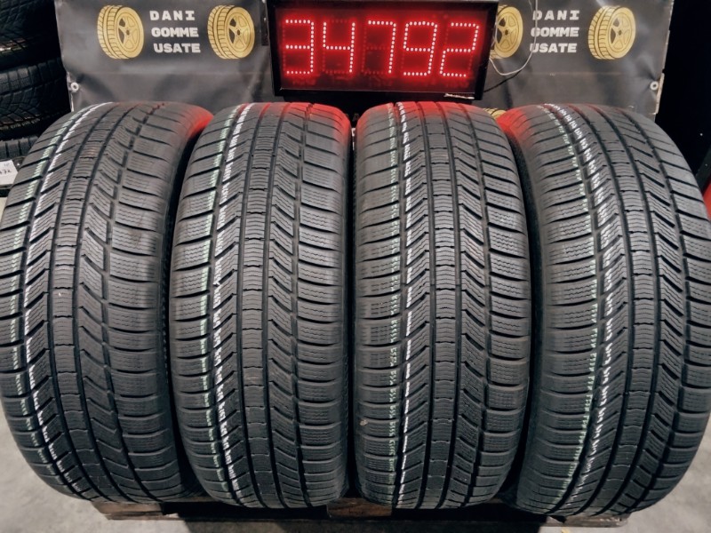 4 Gomme usate 245 50 19 Pneumatici Invernali CONTINENTAL 4 Gomme usate 245 50 19 Pneumatici Invernali CONTINENTAL