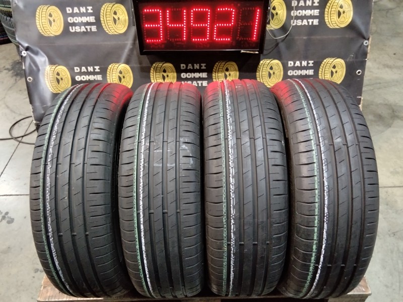 4 Gomme nuove 205 60 16 Pneumatici Estivi GOODYEAR 4 Gomme nuove 205 60 16 Pneumatici Estivi GOODYEAR