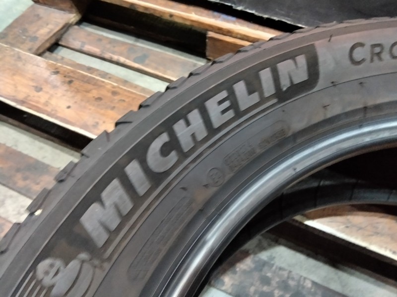 1 Gomma usata 235 55 19 Pneumatici Estivi MICHELIN 1 Gomma usata 235 55 19 Pneumatici Estivi MICHELIN