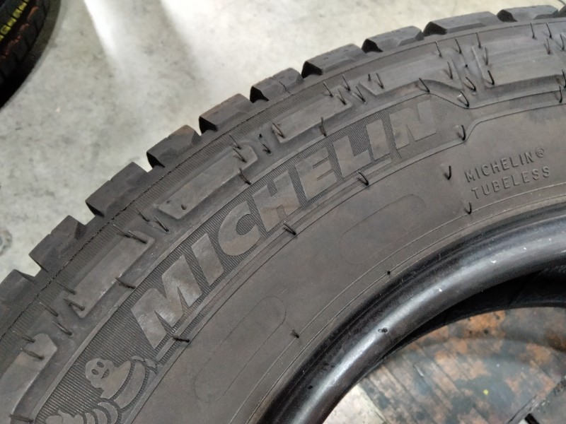 2 Gomme usate 195 75 16 C Pneumatici 4 Stagioni MICHELIN 2 Gomme usate 195 75 16 C Pneumatici 4 Stagioni MICHELIN