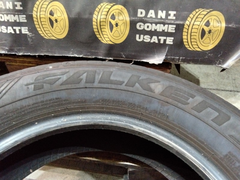 2 Gomme usate 215 60 16 Pneumatici Estivi FALKEN 2 Gomme usate 215 60 16 Pneumatici Estivi FALKEN