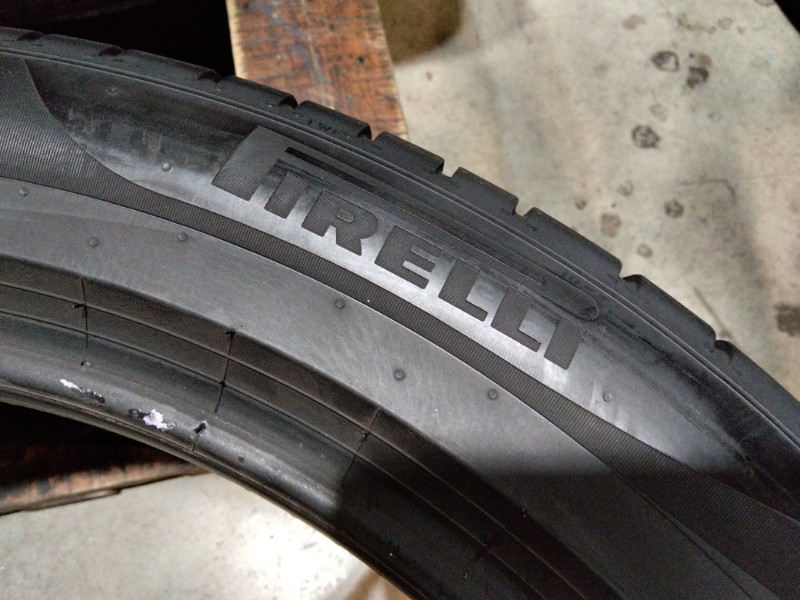 4 Gomme usate 255 45 20 Pneumatici Estivi PIRELLI 4 Gomme usate 255 45 20 Pneumatici Estivi PIRELLI