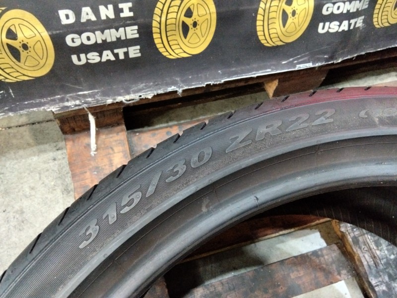 2 Gomme usate 285 35 22 e 2 Gomme usate 315 30 22 Pneumatici Estivi PIRELLI 2 Gomme usate 285 35 22 e 2 Gomme usate 315 30 22 Pneumatici Estivi PIRELLI