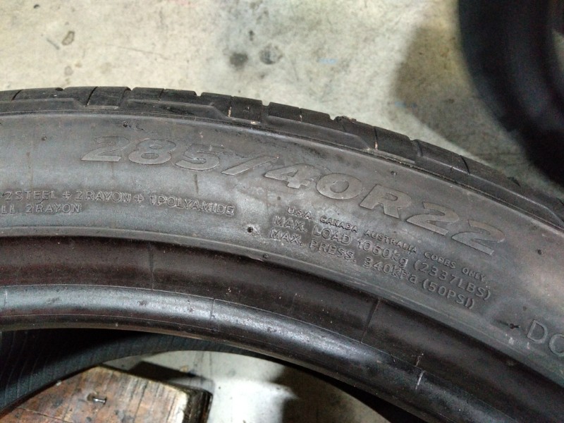 2 Gomme usate 285 40 22 Pneumatici Estivi HANKOOK 2 Gomme usate 285 40 22 Pneumatici Estivi HANKOOK