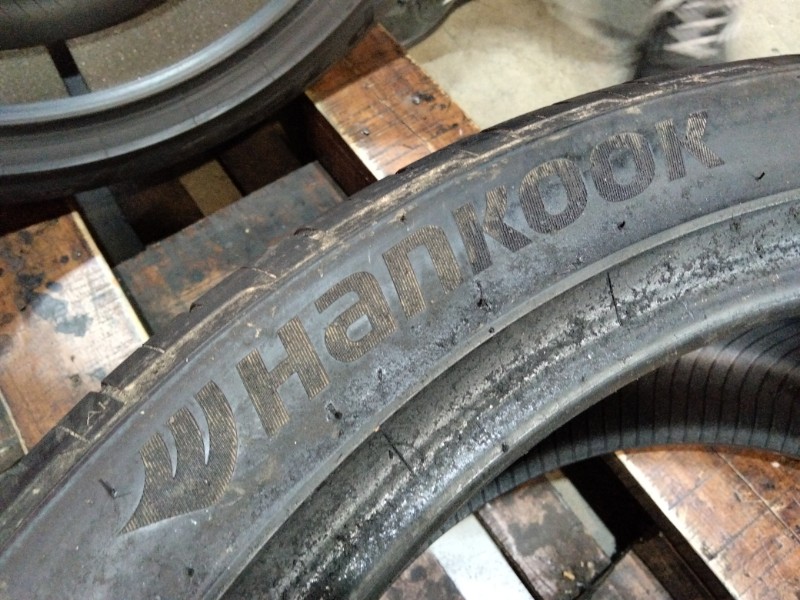 2 Gomme usate 285 40 22 Pneumatici Estivi HANKOOK 2 Gomme usate 285 40 22 Pneumatici Estivi HANKOOK
