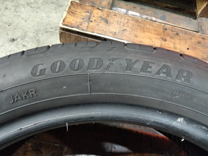 2 Gomme usate 195 45 16 Pneumatici Estivi GOODYEAR 2 Gomme usate 195 45 16 Pneumatici Estivi GOODYEAR