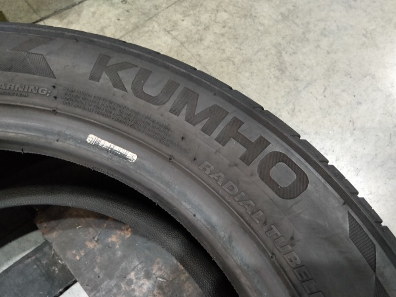 2 Gomme usate 185 55 15 Pneumatici Estivi KUMHO 2 Gomme usate 185 55 15 Pneumatici Estivi KUMHO