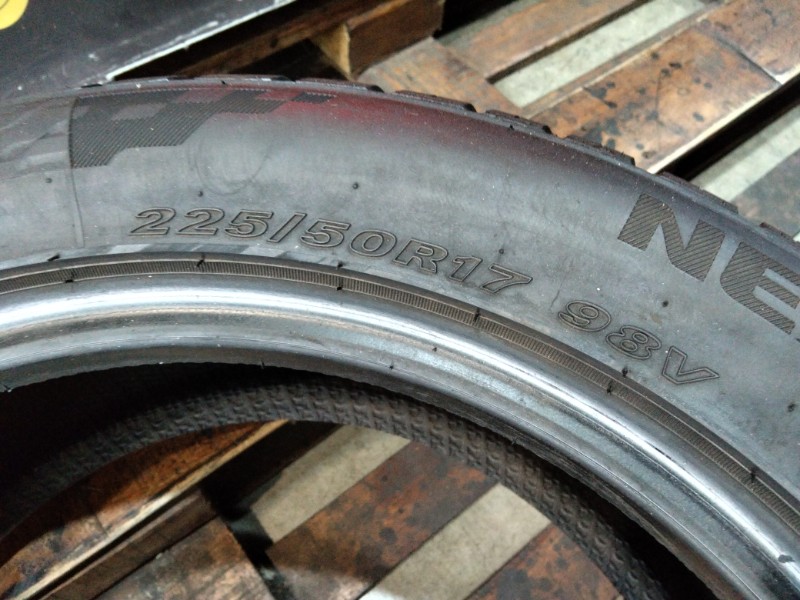2 Gomme usate 225 50 17 Pneumatici 4 Stagioni NEXEN 2 Gomme usate 225 50 17 Pneumatici 4 Stagioni NEXEN