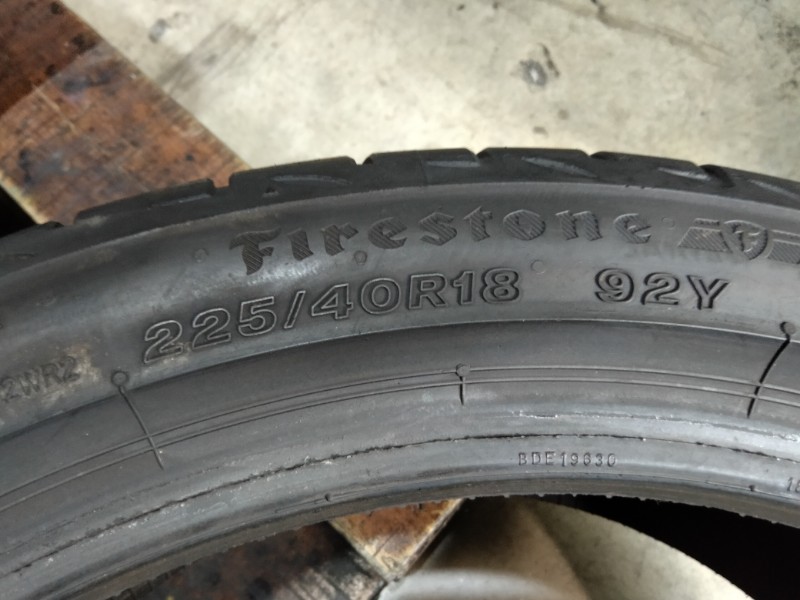 4 Gomme usate 225 40 18 Pneumatici Estivi FIRESTONE 4 Gomme usate 225 40 18 Pneumatici Estivi FIRESTONE