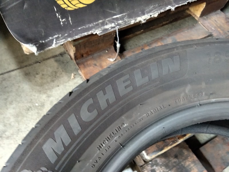 4 Gomme usate 185 65 15 Pneumatici Estivi MICHELIN 4 Gomme usate 185 65 15 Pneumatici Estivi MICHELIN