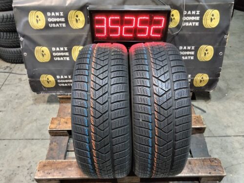 2 Gomme usate 235 55 18 Pneumatici Invernali PIRELLI
