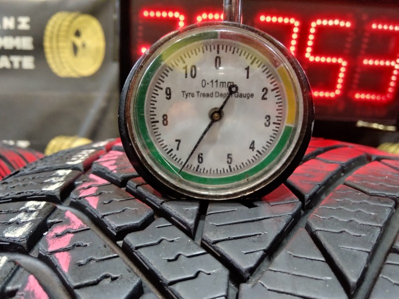4 Gomme usate 225 45 17 Pneumatici Invernali PIRELLI 4 Gomme usate 225 45 17 Pneumatici Invernali PIRELLI