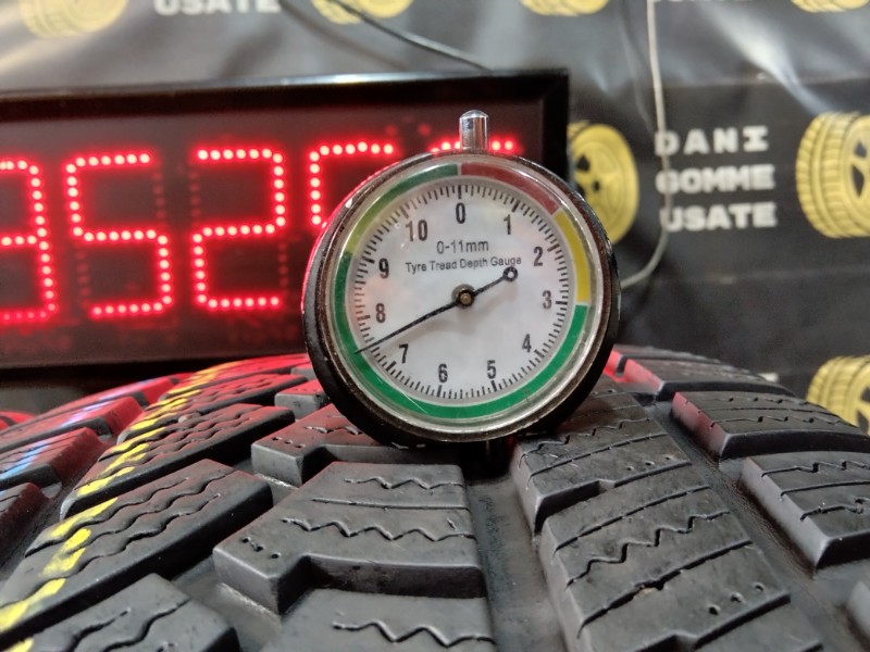 2 Gomme usate 215 55 17 Pneumatici Invernali HIFLY 2 Gomme usate 215 55 17 Pneumatici Invernali HIFLY