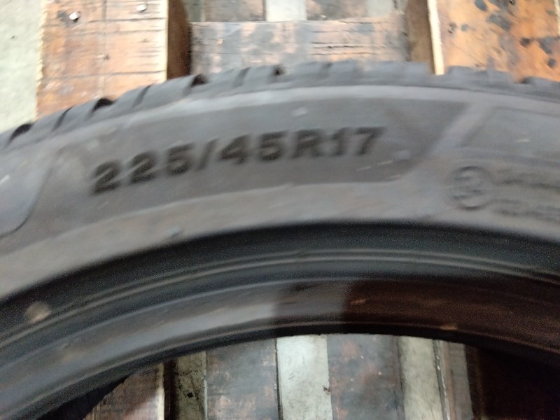 2 Gomme usate 225 45 17 Pneumatici Invernali BRIDGESTONE 2 Gomme usate 225 45 17 Pneumatici Invernali BRIDGESTONE