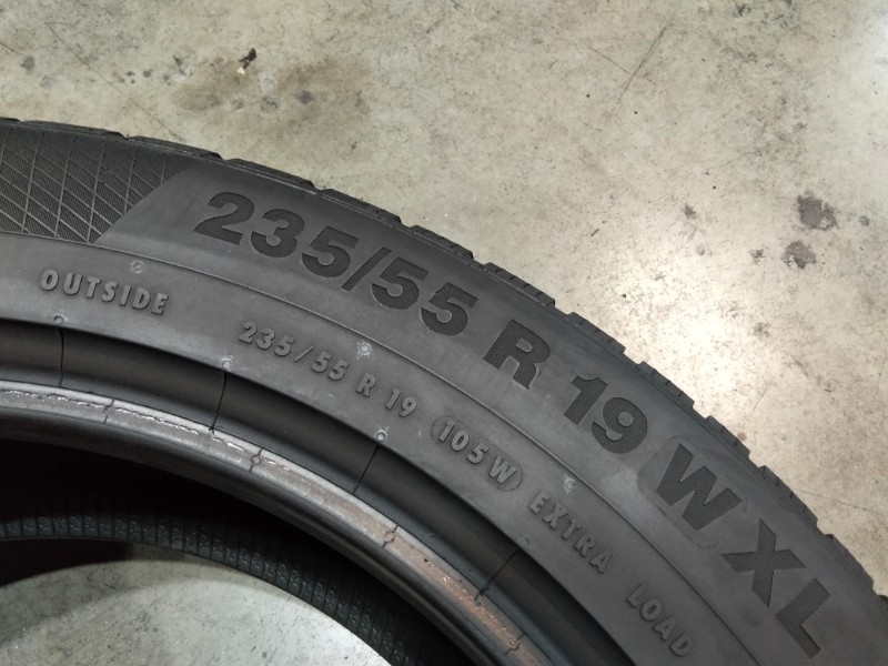 2 Gomme usate 235 55 19 Pneumatici Invernali CONTINENTAL 2 Gomme usate 235 55 19 Pneumatici Invernali CONTINENTAL