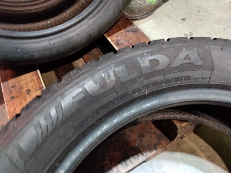 4 Gomme usate 205 55 17 Pneumatici Invernali FULDA 4 Gomme usate 205 55 17 Pneumatici Invernali FULDA