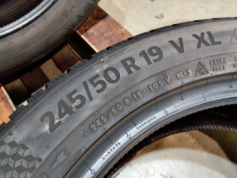 4 Gomme usate 245 50 19 Pneumatici Invernali CONTINENTAL 4 Gomme usate 245 50 19 Pneumatici Invernali CONTINENTAL