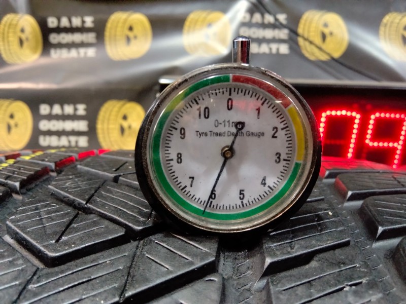 2 Gomme usate 315 30 22 Pneumatici Invernali PIRELLI 2 Gomme usate 315 30 22 Pneumatici Invernali PIRELLI