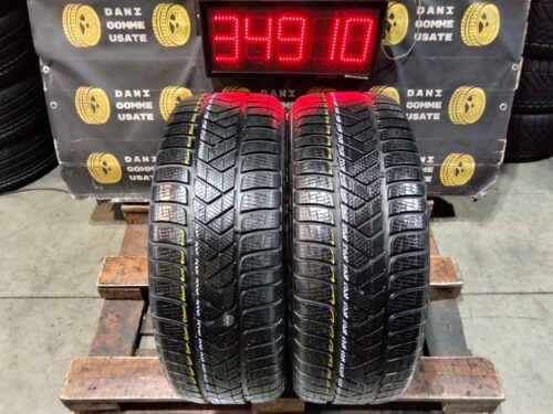 2 Gomme usate 235 45 19 Pneumatici Invernali