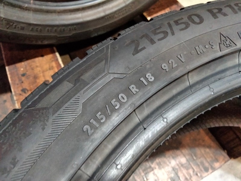 4 Gomme usate 215 50 18 Pneumatici Invernali BARUM 4 Gomme usate 215 50 18 Pneumatici Invernali BARUM