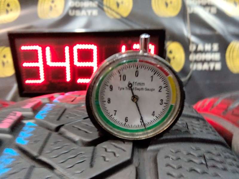 4 Gomme usate 215 55 18 Pneumatici Invernali PIRELLI 4 Gomme usate 215 55 18 Pneumatici Invernali PIRELLI