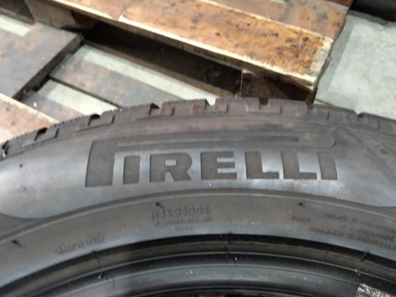 4 Gomme usate 235 55 18 Pneumatici Invernali PIRELLI 4 Gomme usate 235 55 18 Pneumatici Invernali PIRELLI
