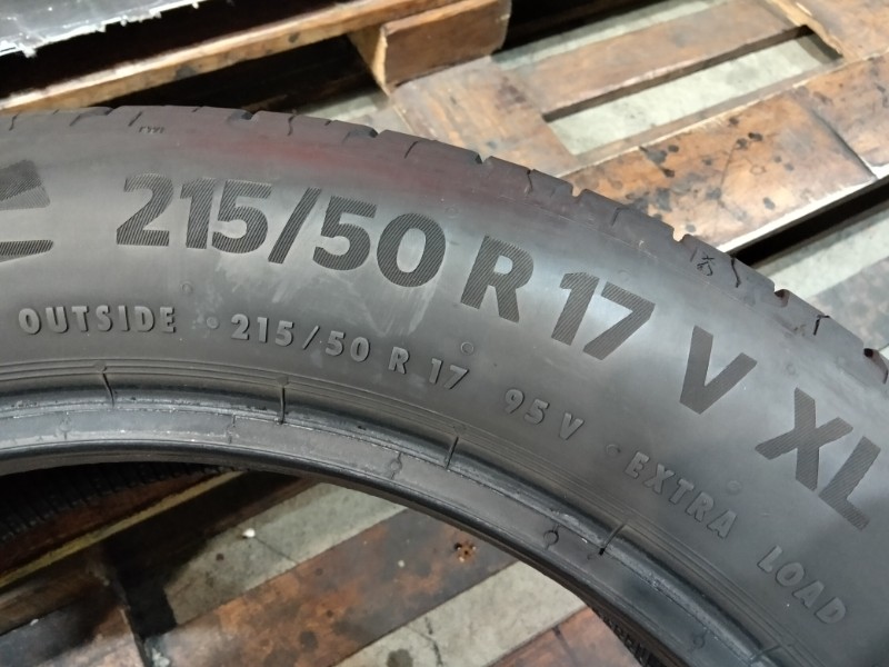 2 Gomme usate 215 50 17 Pneumatici Estivi CONTINENTAL 2 Gomme usate 215 50 17 Pneumatici Estivi CONTINENTAL