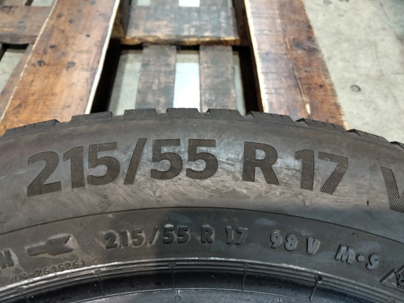 4 Gomme usate 215 55 17 Pneumatici Invernali CONTINENTAL 4 Gomme usate 215 55 17 Pneumatici Invernali CONTINENTAL