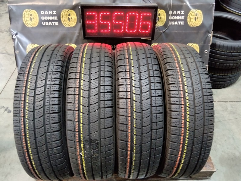 4 Gomme usate 215 75 16 C Pneumatici Invernali KLEBER 4 Gomme usate 215 75 16 C Pneumatici Invernali KLEBER
