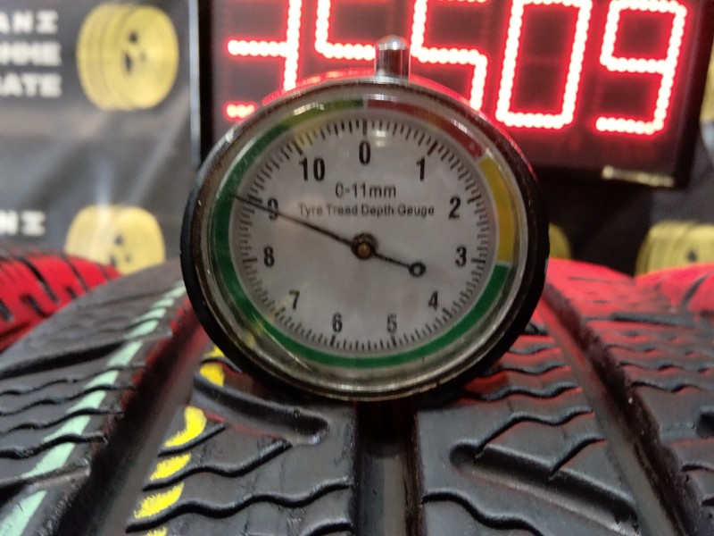 4 Gomme usate 195 60 16 C Pneumatici Invernali PIRELLI 4 Gomme usate 195 60 16 C Pneumatici Invernali PIRELLI