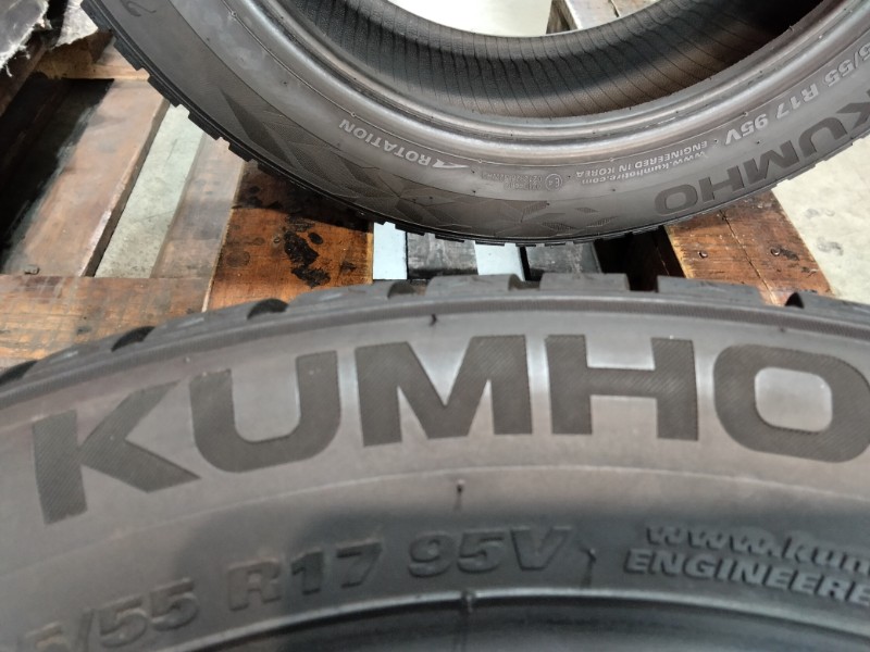 2 Gomme usate 205 55 17 Pneumatici Invernali KUMHO 2 Gomme usate 205 55 17 Pneumatici Invernali KUMHO