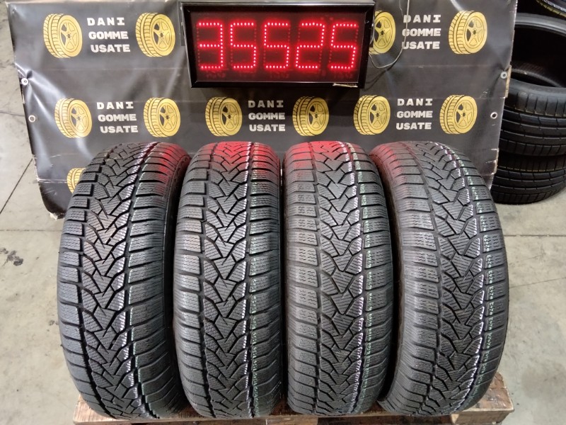 4 Gomme usate 195 65 15 Pneumatici Invernali UNIROYAL 4 Gomme usate 195 65 15 Pneumatici Invernali UNIROYAL