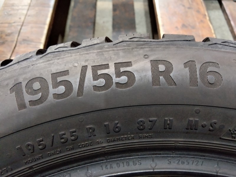 2 Gomme usate 195 55 16 Pneumatici Invernali CONTINENTAL 2 Gomme usate 195 55 16 Pneumatici Invernali CONTINENTAL