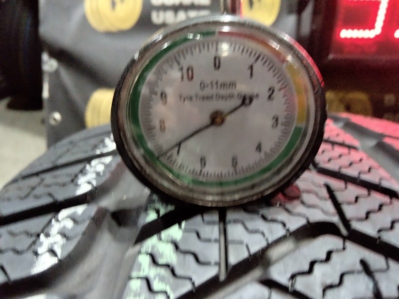 4 Gomme usate 225 45 17 Pneumatici Invernali PIRELLI 4 Gomme usate 225 45 17 Pneumatici Invernali PIRELLI